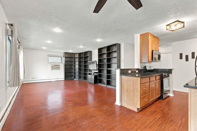 3019 Bryant Avenue S 101, Minneapolis, MN 55408