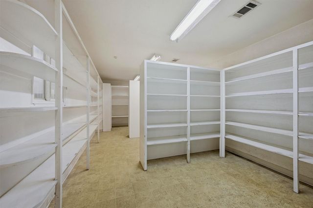 1030 Roland Road, Whitesboro, TX 76273