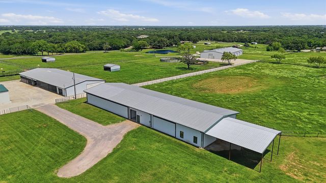 1030 Roland Road, Whitesboro, TX 76273