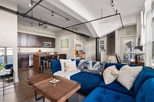 156-168 Terrace St 402, Boston, MA 02120