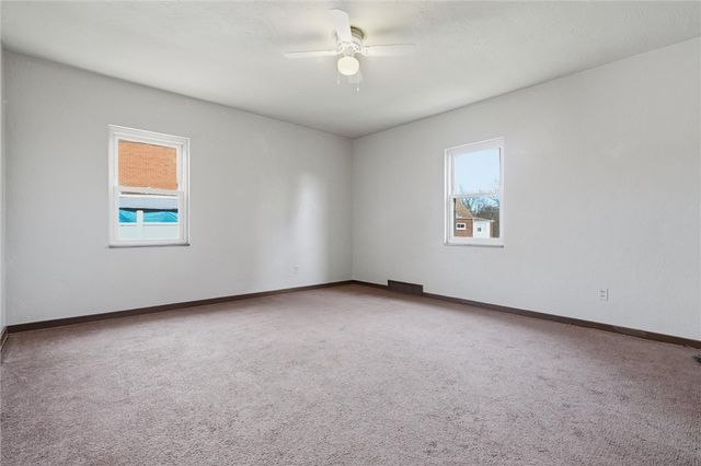 3111 Willett Rd, Brentwood, PA 15227