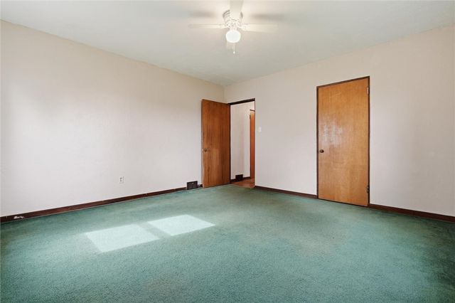 3111 Willett Rd, Brentwood, PA 15227