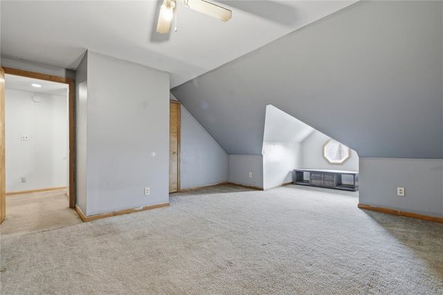 3111 Willett Rd, Brentwood, PA 15227