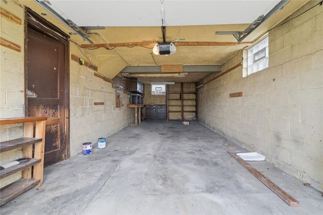 3111 Willett Rd, Brentwood, PA 15227