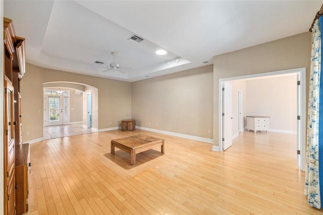 646 STRATFORD LANE, The Villages, FL 32162