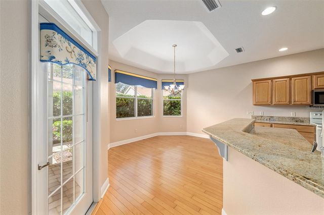 646 STRATFORD LANE, The Villages, FL 32162