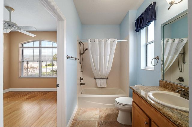 646 STRATFORD LANE, The Villages, FL 32162