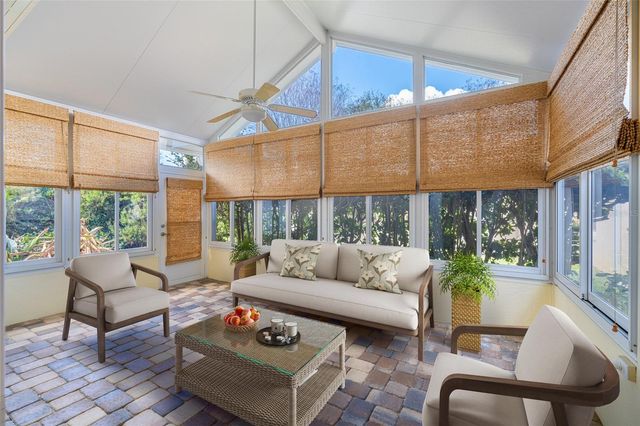 646 STRATFORD LANE, The Villages, FL 32162