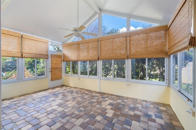 646 STRATFORD LANE, The Villages, FL 32162