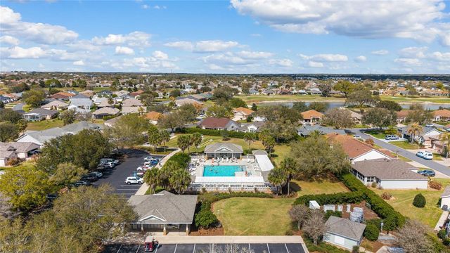 646 STRATFORD LANE, The Villages, FL 32162