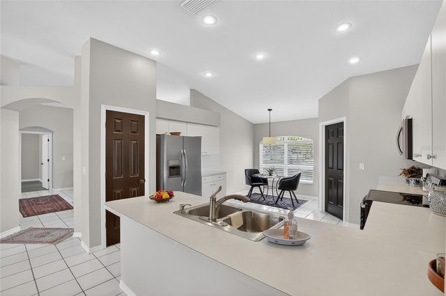 702 TUSCANNY STREET, Brandon, FL 33511