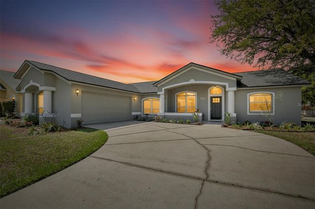 702 TUSCANNY STREET, Brandon, FL 33511