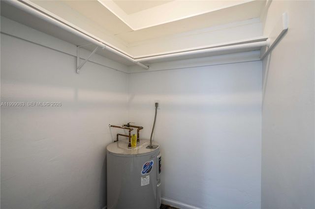 3049 NW 9th Ave 7, Wilton Manors, FL 33311