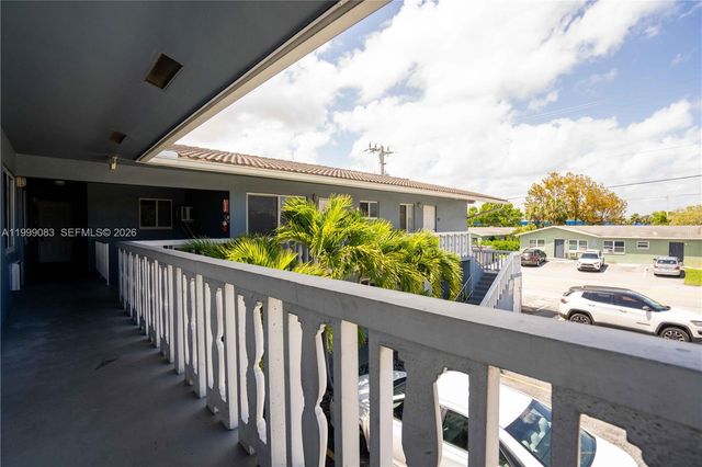 3049 NW 9th Ave 7, Wilton Manors, FL 33311