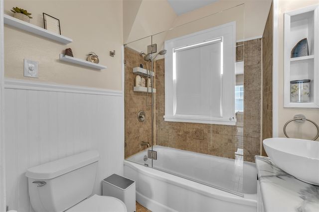 2650 Kimberley Road, Ann Arbor, MI 48104