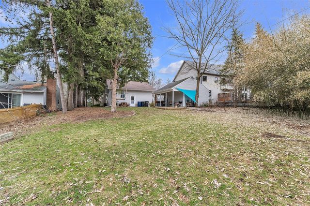 2650 Kimberley Road, Ann Arbor, MI 48104