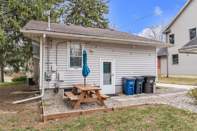 2650 Kimberley Road, Ann Arbor, MI 48104