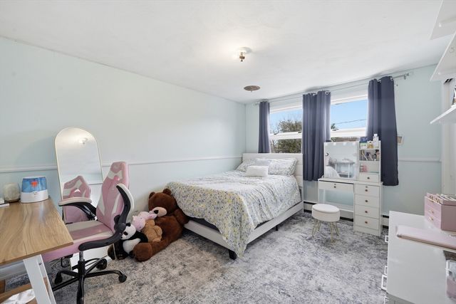 11 Laurel Ter, Westfield, MA 01085