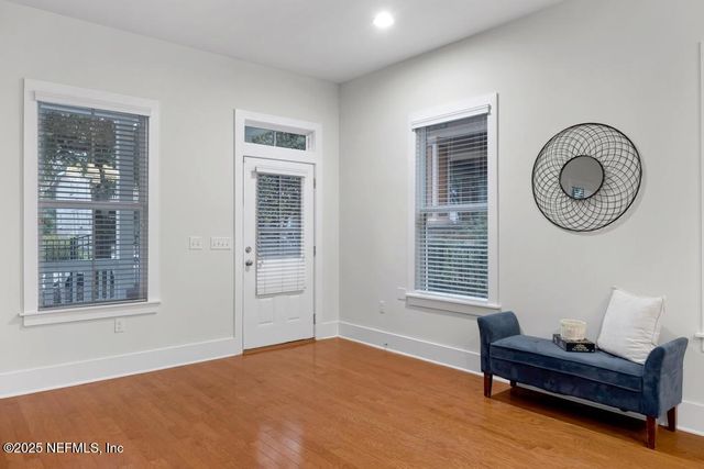 230 E 4TH Street, Jacksonville, FL 32206