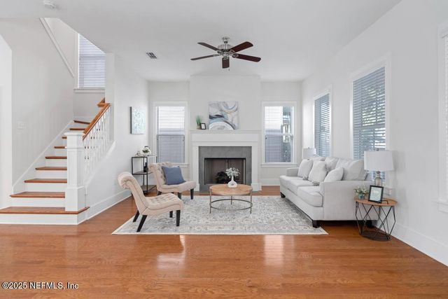 230 E 4TH Street, Jacksonville, FL 32206