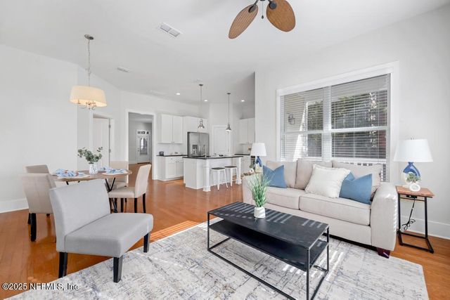 230 E 4TH Street, Jacksonville, FL 32206