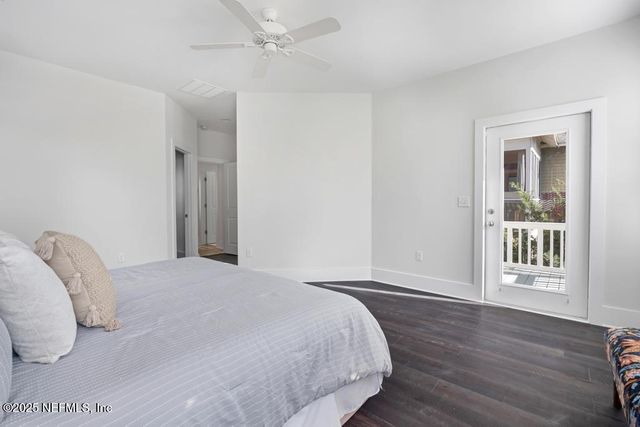 230 E 4TH Street, Jacksonville, FL 32206