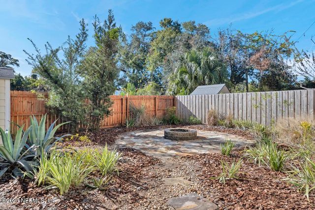 230 E 4TH Street, Jacksonville, FL 32206