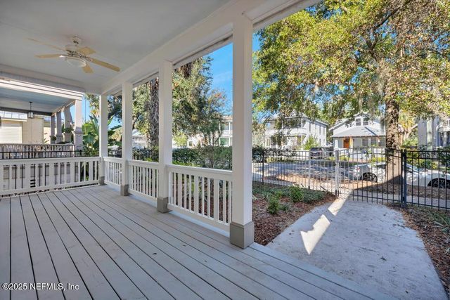 230 E 4TH Street, Jacksonville, FL 32206