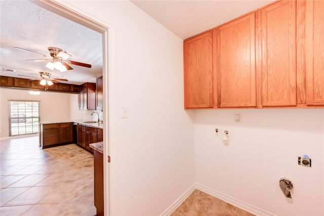 4430 Peridot Lane, Friendswood, TX 77546