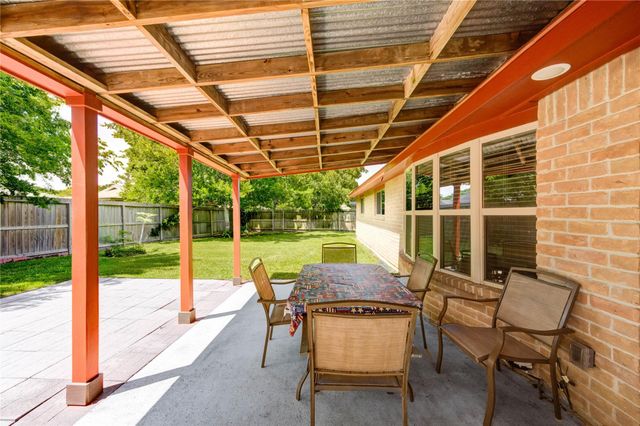 4430 Peridot Lane, Friendswood, TX 77546