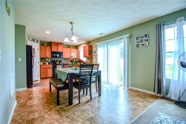 2111 Willow Oak Court, Moraine, OH 45439