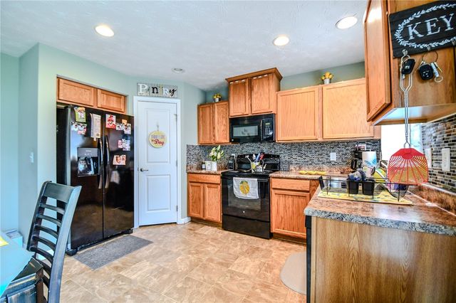 2111 Willow Oak Court, Moraine, OH 45439