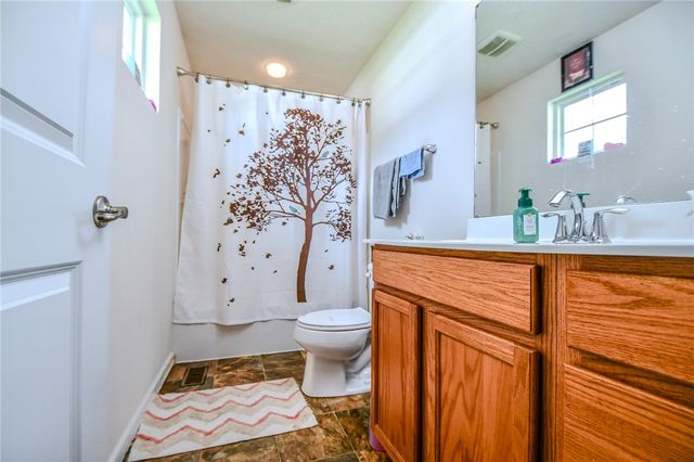 2111 Willow Oak Court, Moraine, OH 45439
