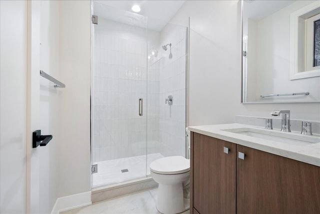 2435 N Clybourn Avenue 1S, Chicago, IL 60614