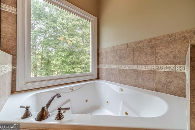 500 Warm Springs Court, Loganville, GA 30052