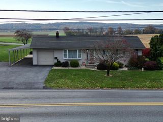 407 OLD TOPTON RD, Mertztown, PA 19539
