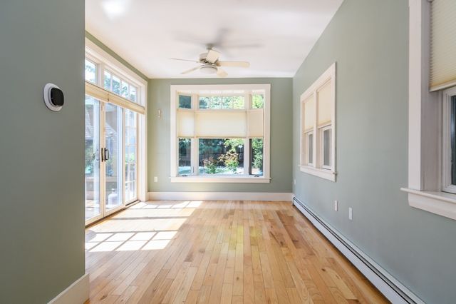 29 Cottage Street, Wellesley, MA 02482