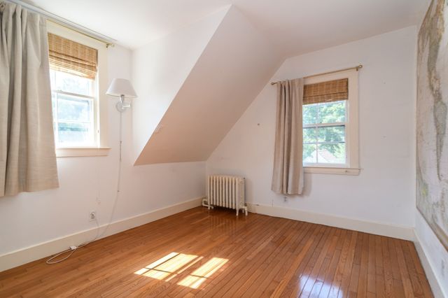 29 Cottage Street, Wellesley, MA 02482