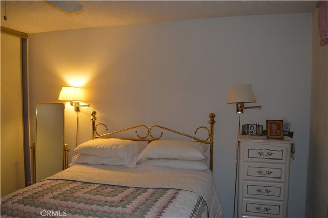 2935 W Fruitvale, Hemet, CA 92545