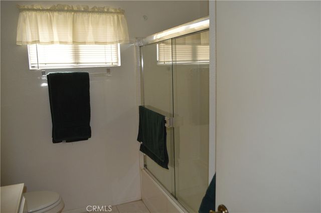 2935 W Fruitvale, Hemet, CA 92545