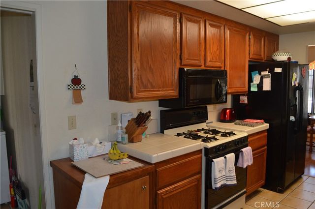 2935 W Fruitvale, Hemet, CA 92545