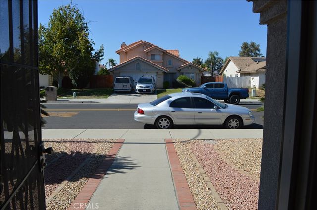 2935 W Fruitvale, Hemet, CA 92545