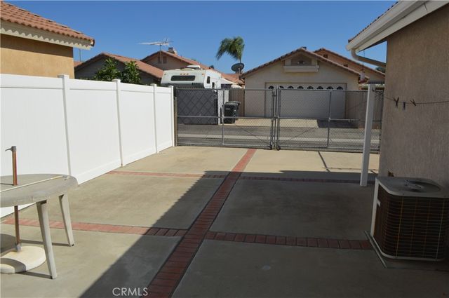 2935 W Fruitvale, Hemet, CA 92545
