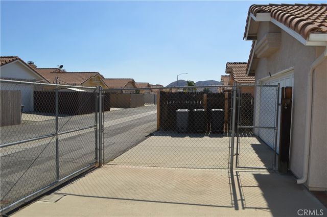 2935 W Fruitvale, Hemet, CA 92545