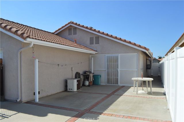 2935 W Fruitvale, Hemet, CA 92545