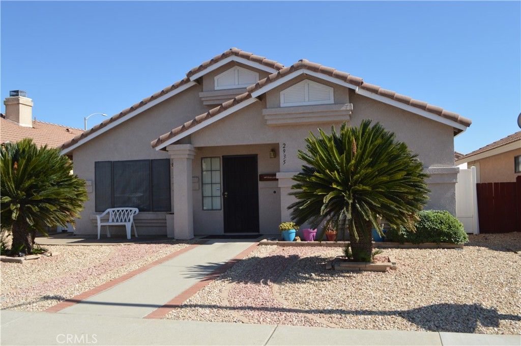 2935 W Fruitvale, Hemet, CA 92545