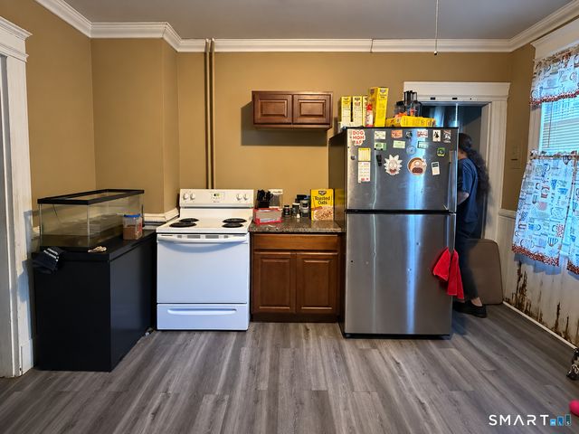 15 Upson Street, Bristol, CT 06010