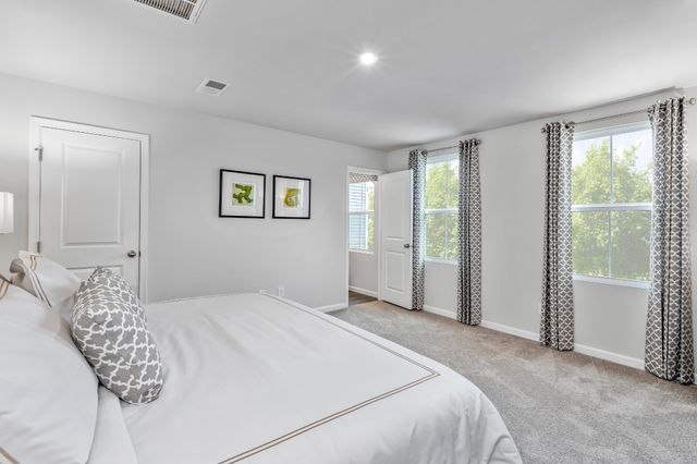 5213 CLARITY WAY, Christiana, TN 37037