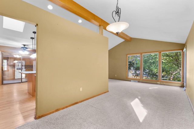 2339 Bramblewood COURT, Waukesha, WI 53188