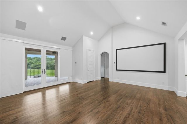 4153 Idlewild Drive, Fort Worth, TX 76107